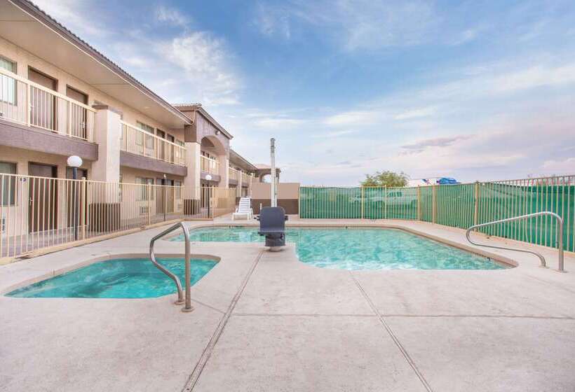 فندق Days Inn By Wyndham Buckeye