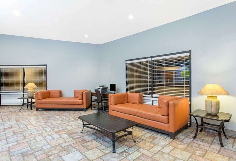 فندق Days Inn By Wyndham Buckeye