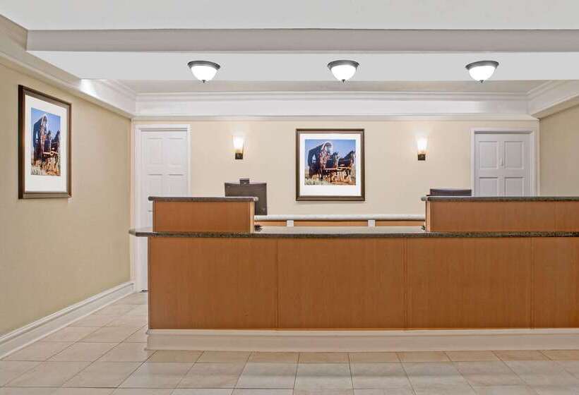 Отель Days Inn By Wyndham Casper