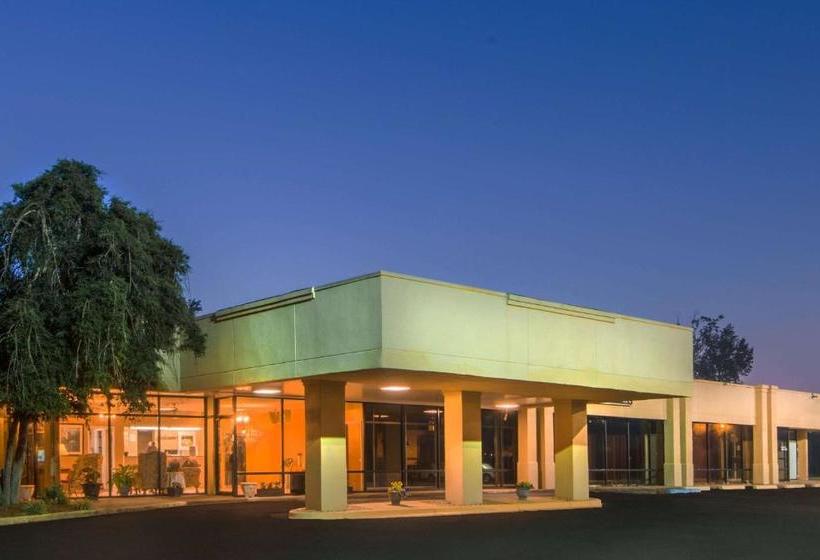 فندق Days Inn By Wyndham Clanton Al