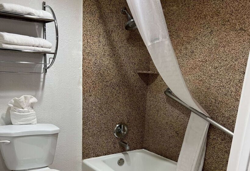 Отель Days Inn By Wyndham Dalhart