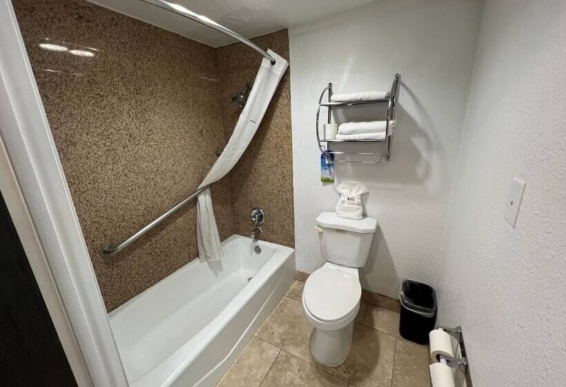 Отель Days Inn By Wyndham Dalhart