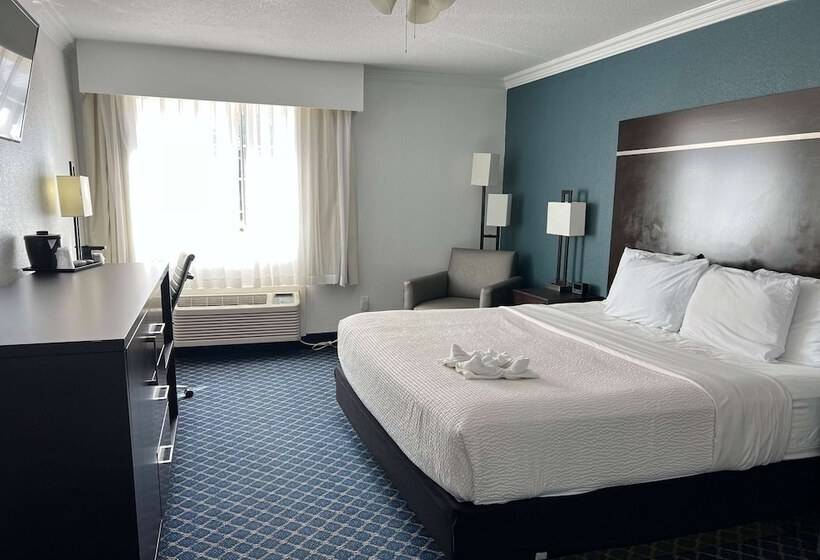 Отель Days Inn By Wyndham Dalhart