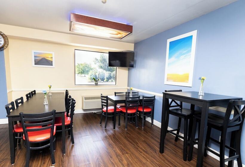 فندق Days Inn By Wyndham Dayton Huber Heights Northeast