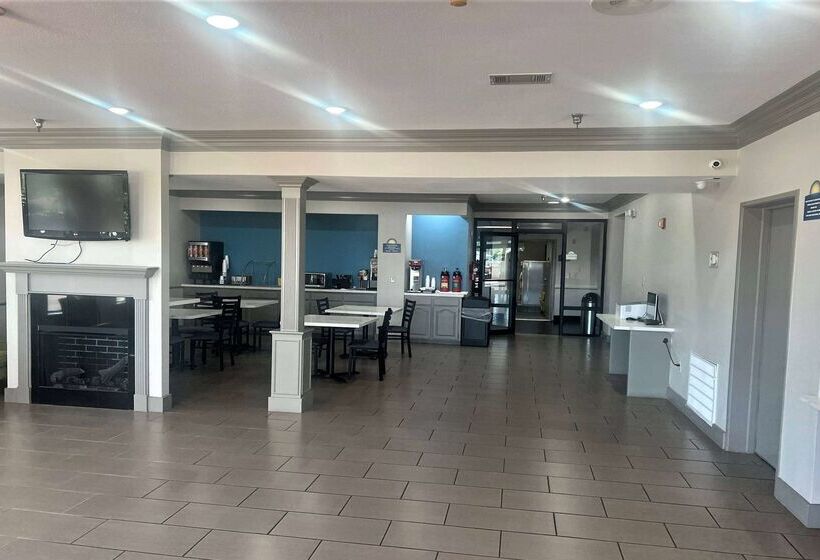 בית מלון כפרי Days Inn By Wyndham Denham Springsbaton Rouge East