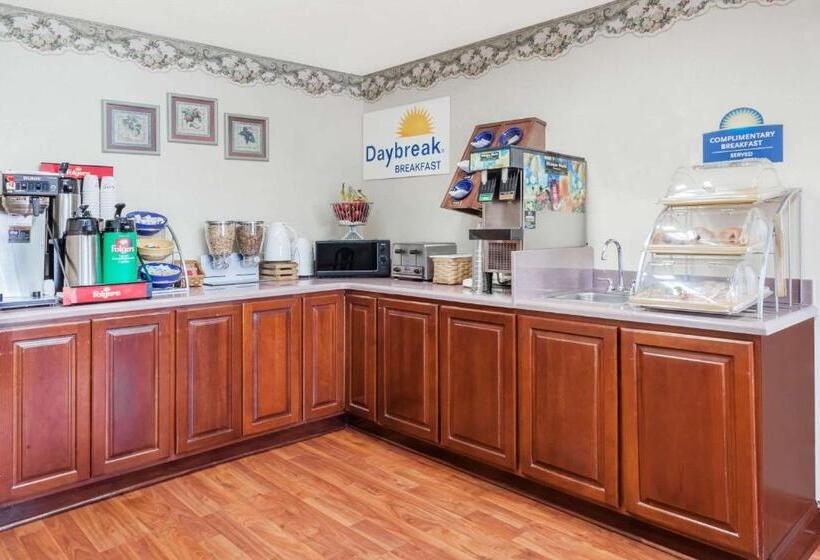 فندق Days Inn By Wyndham Dyersburg