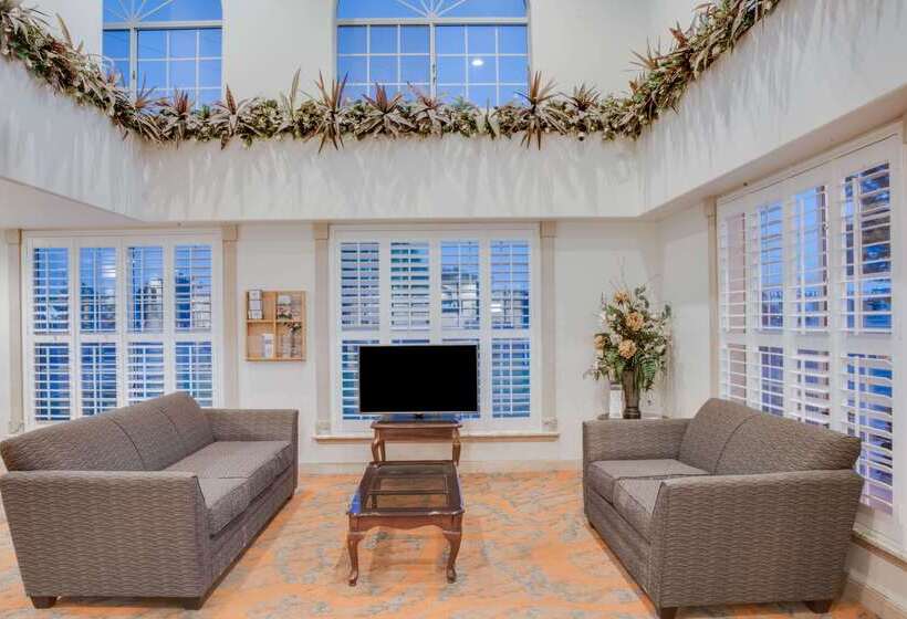 בית מלון כפרי Days Inn By Wyndham Fort Stockton