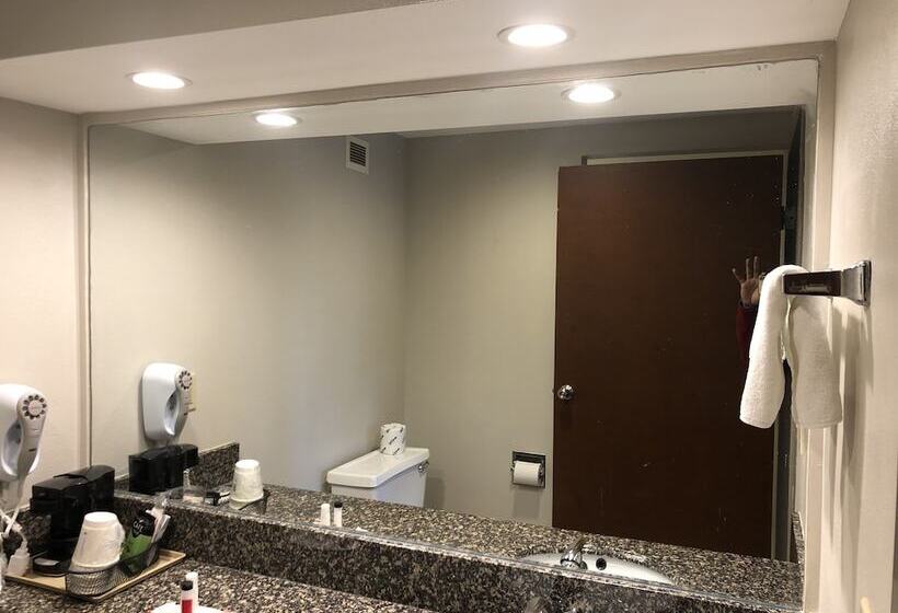 Отель Red Roof Inn Franklin, Tn