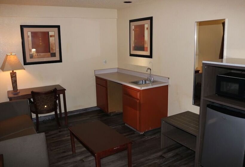 Отель Days Inn By Wyndham Fresno South