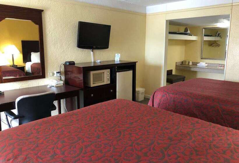 호텔 Days Inn By Wyndham Gainesville