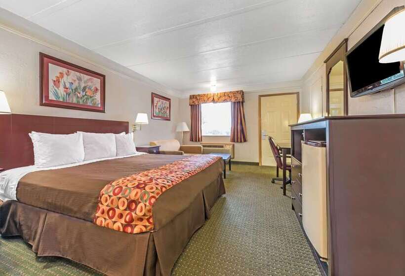 בית מלון כפרי Days Inn By Wyndham Gainesville