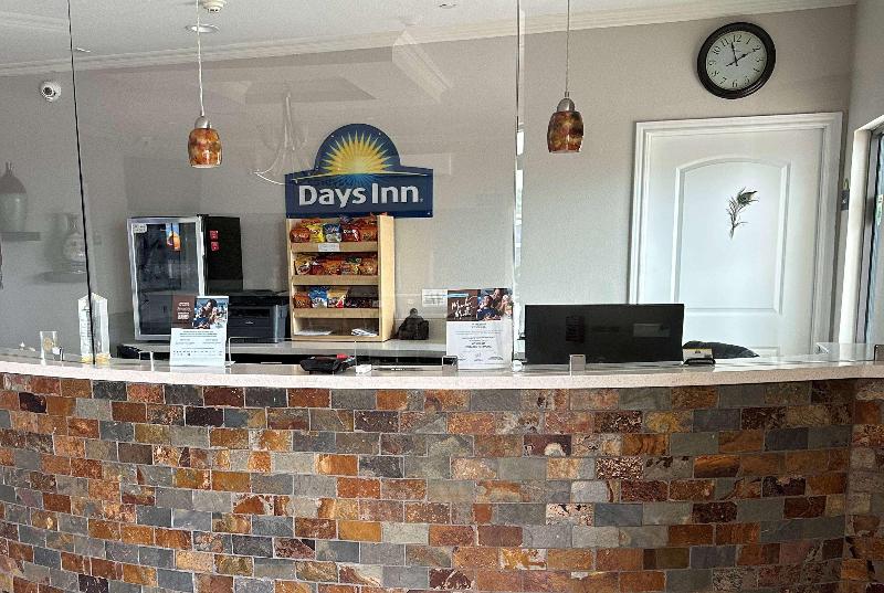هتل Days Inn By Wyndham Humble/houston Intercontinental Airport