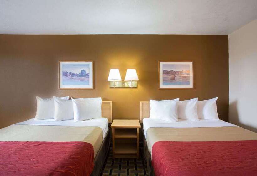 בית מלון כפרי Days Inn By Wyndham Hurricane/zion National Park Area