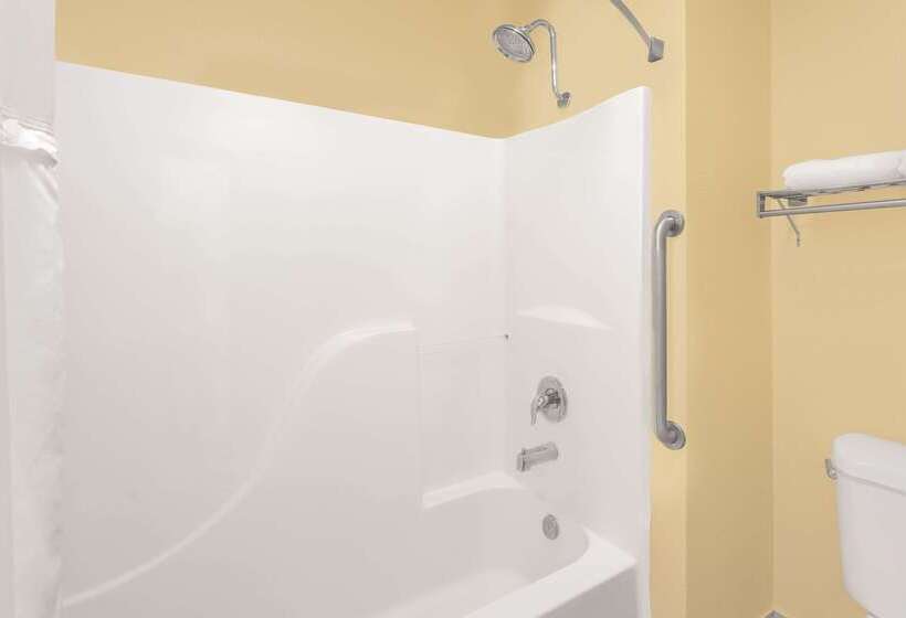 فندق Days Inn By Wyndham Lamar