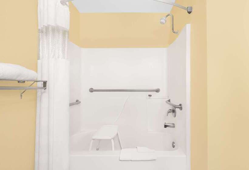 فندق Days Inn By Wyndham Lamar