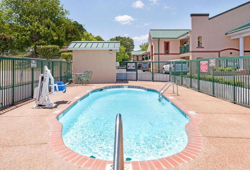 فندق Days Inn By Wyndham Lexington