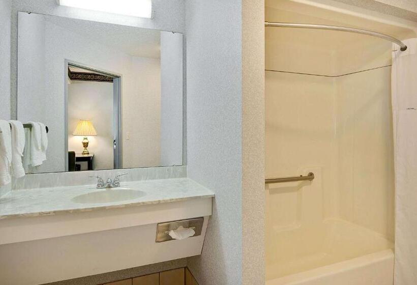 호텔 Days Inn By Wyndham Lisbon