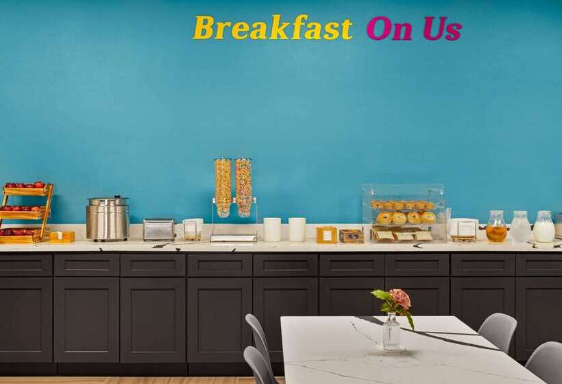 فندق Days Inn By Wyndham Mccomb Ms