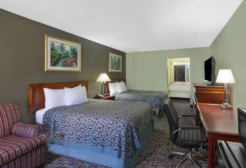 فندق Days Inn By Wyndham Mccomb Ms