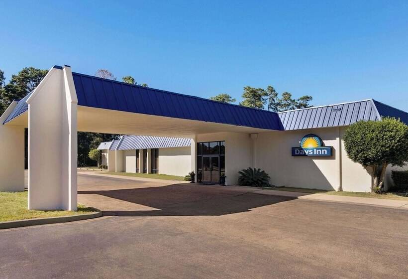 فندق Days Inn By Wyndham Mccomb Ms