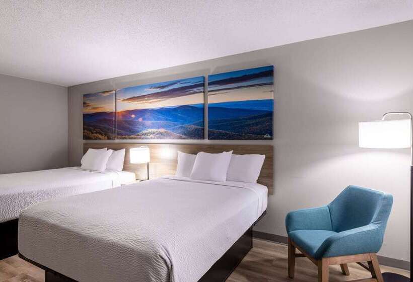 Отель Days Inn By Wyndham Mooresville Lake Norman