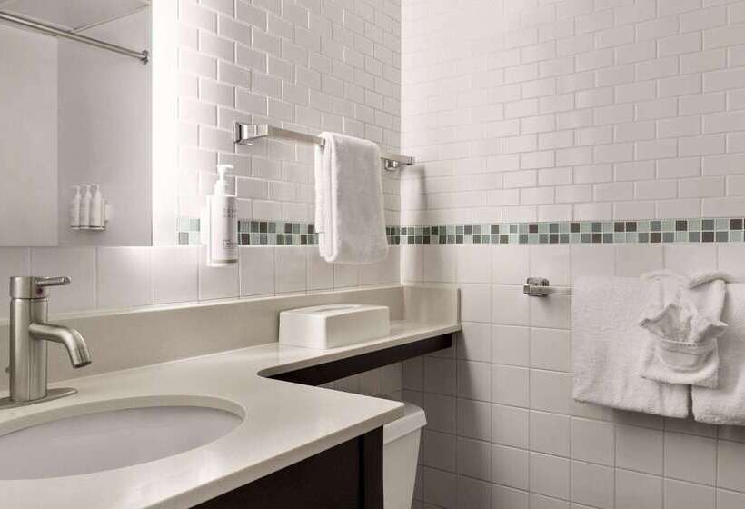 هتل Days Inn By Wyndham Ocean City Oceanfront