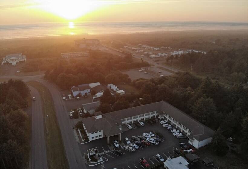 فندق Days Inn By Wyndham Ocean Shores