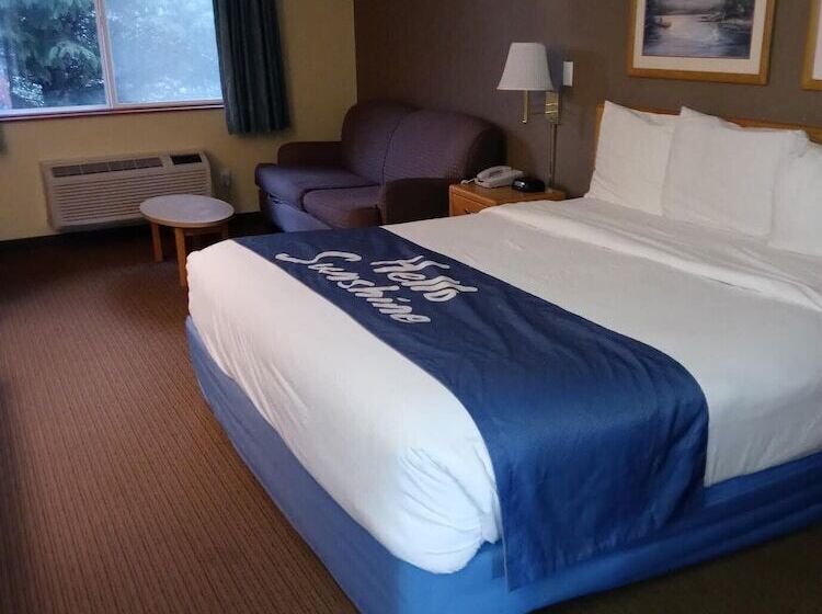 فندق Days Inn By Wyndham Ocean Shores