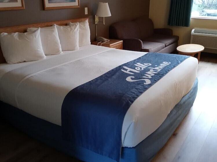 فندق Days Inn By Wyndham Ocean Shores