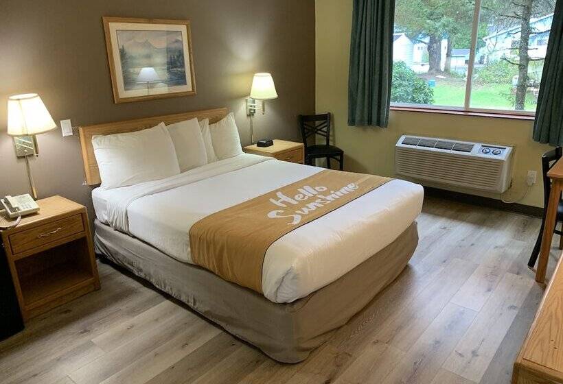 فندق Days Inn By Wyndham Ocean Shores