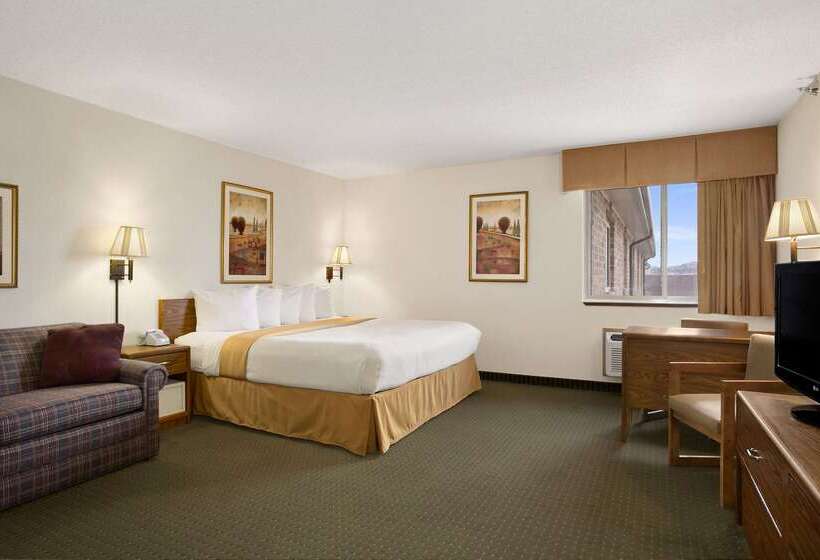 בית מלון כפרי Days Inn By Wyndham Rapid City