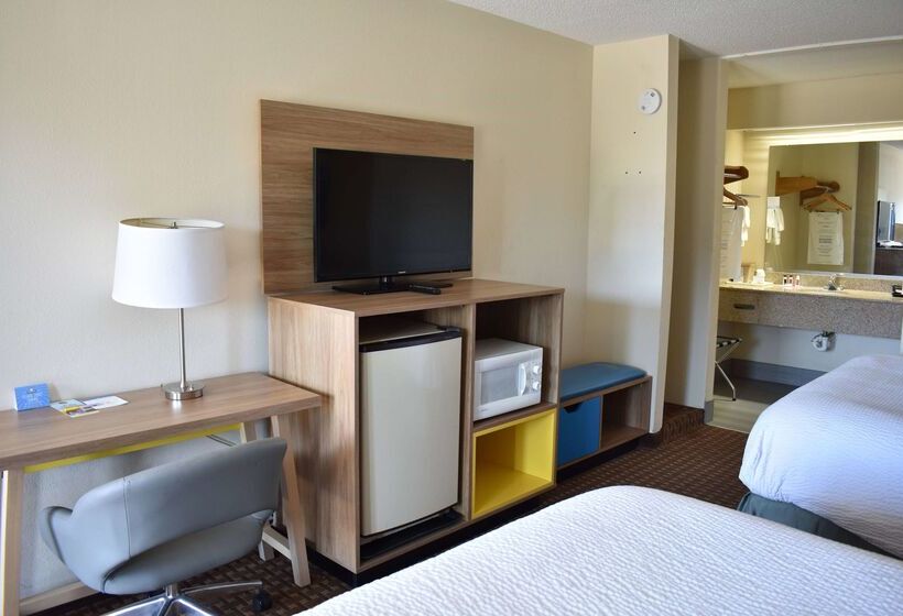 בית מלון כפרי Days Inn By Wyndham Reidsville