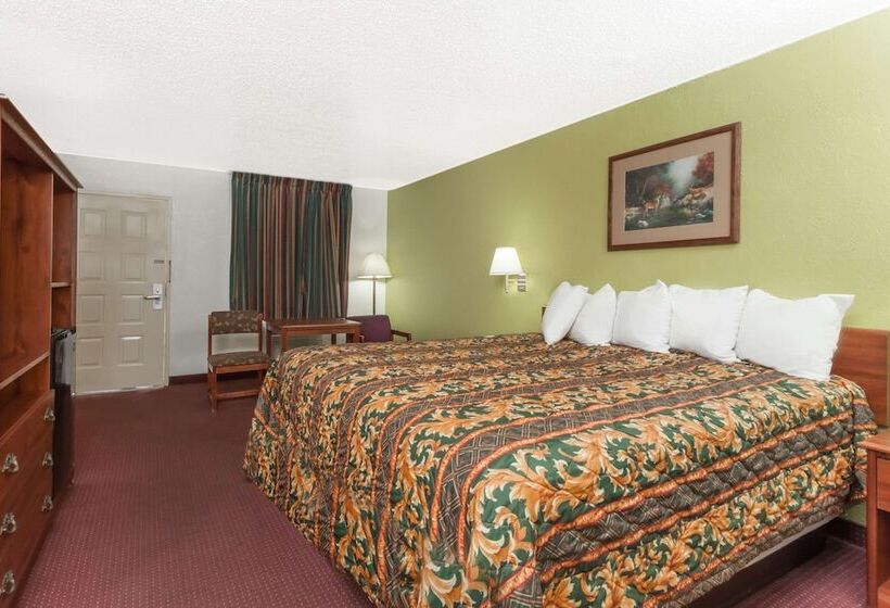 ホテル Days Inn By Wyndham San Antonio Lytle