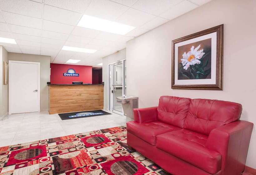 ホテル Days Inn By Wyndham Trenton