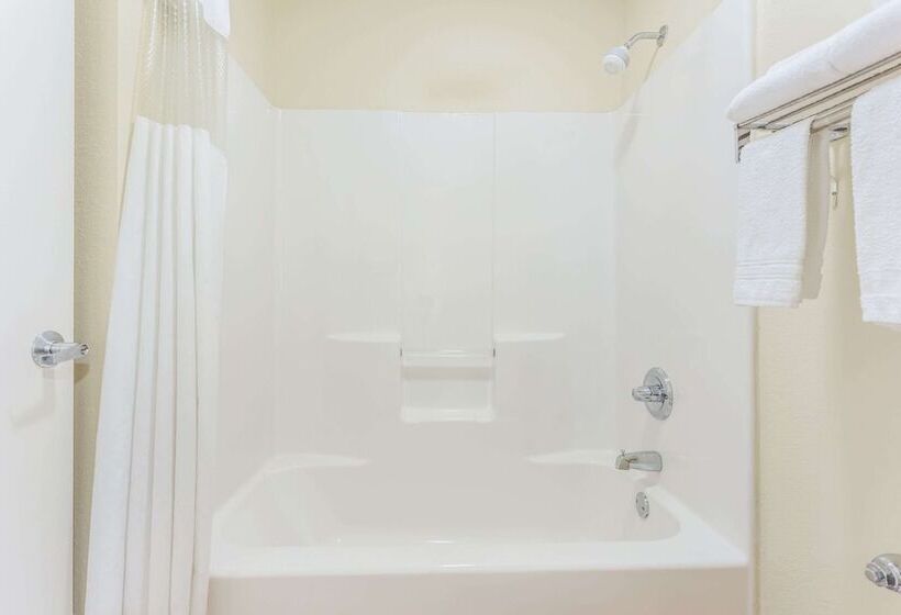 ホテル Days Inn By Wyndham Trenton