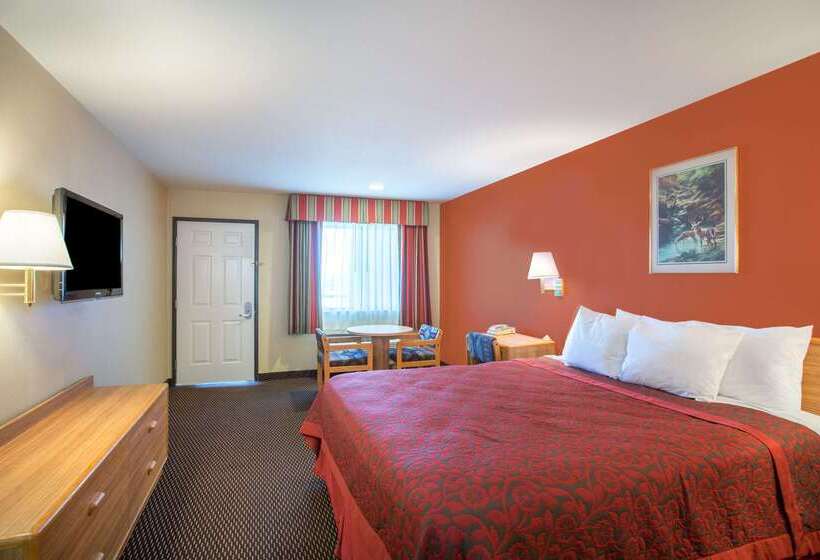 هتل Days Inn By Wyndham Tucson Airport
