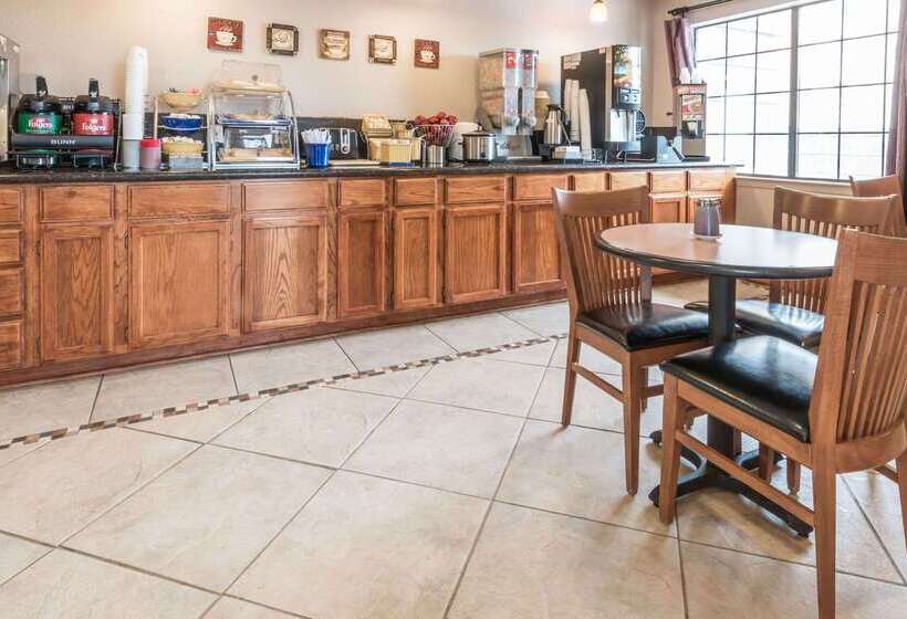 فندق Days Inn By Wyndham Waco Near Downtown University