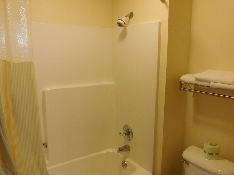 호텔 Days Inn By Wyndham Walcott Davenport