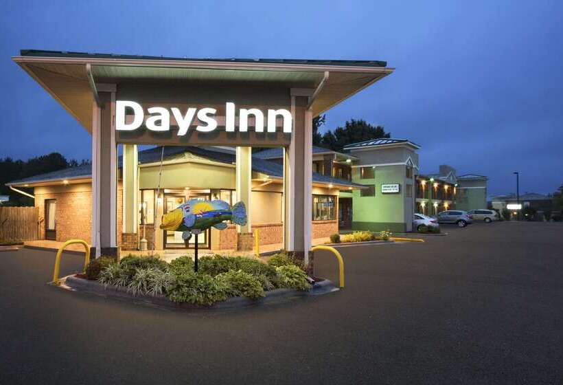 Отель Days Inn By Wyndham Weldon Roanoke Rapids