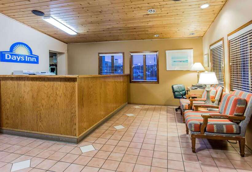 酒店 Days Inn By Wyndham West Allis/milwaukee