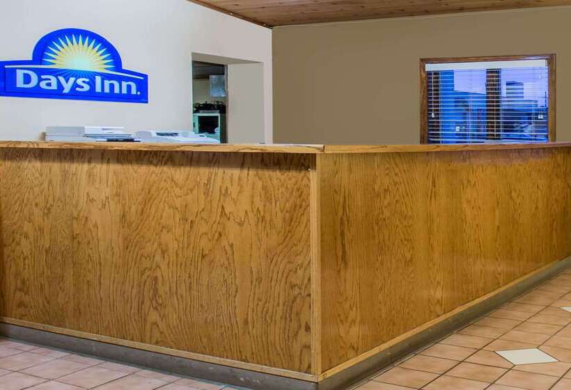 酒店 Days Inn By Wyndham West Allis/milwaukee