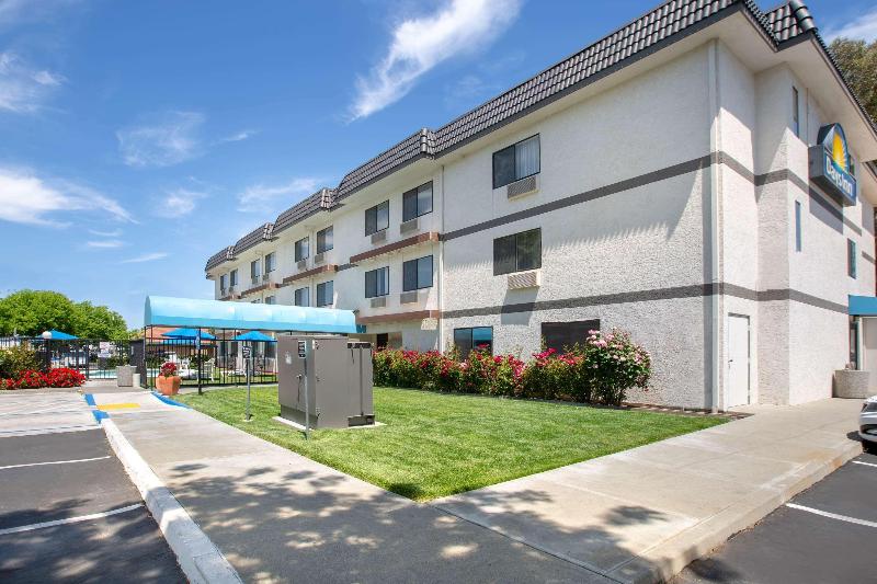 فندق Days Inn By Wyndham Woodland