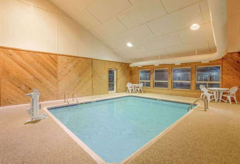 فندق Days Inn By Wyndham Worthington