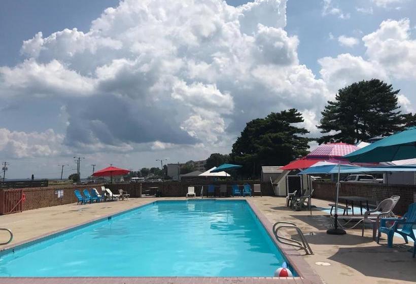 酒店 River Edge Inn