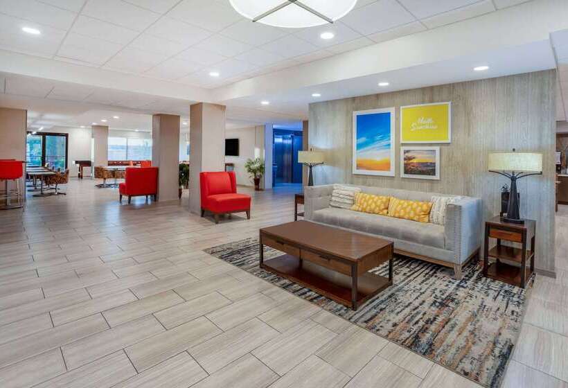 酒店 Days Inn & Suites By Wyndham Denver International Airport