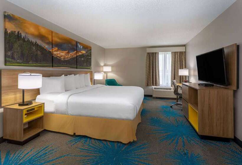酒店 Days Inn & Suites By Wyndham Denver International Airport