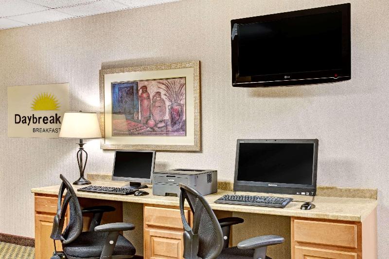 酒店 Days Inn & Suites By Wyndham Denver International Airport