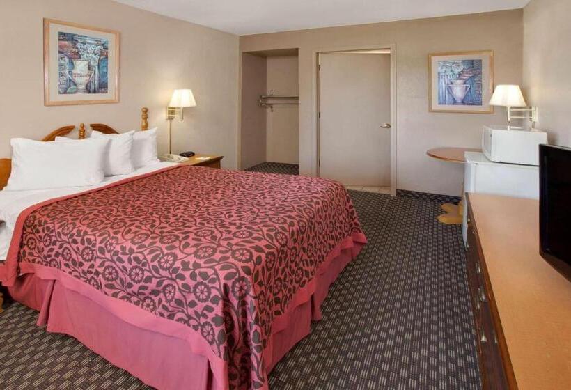 فندق Days Inn & Suites By Wyndham Kokomo