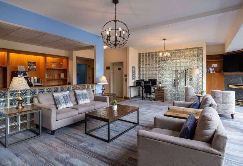 فندق Days Inn & Suites By Wyndham Madison