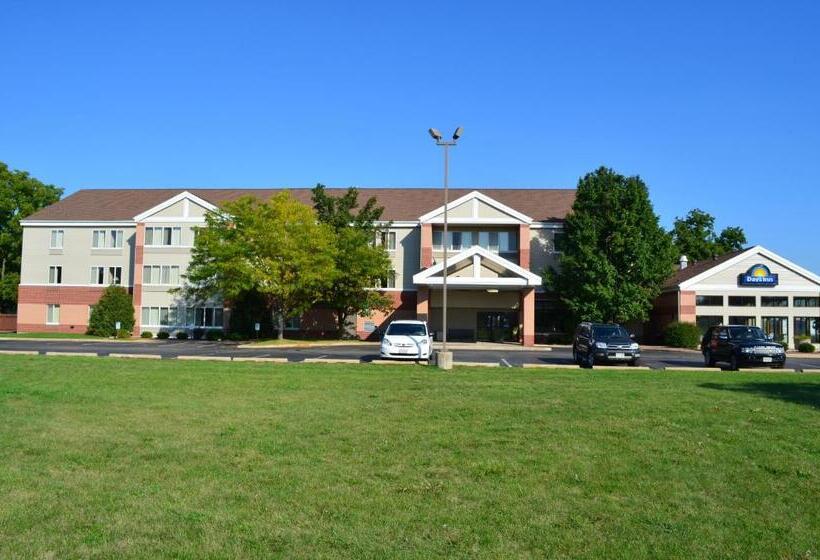 فندق Days Inn & Suites By Wyndham Madison